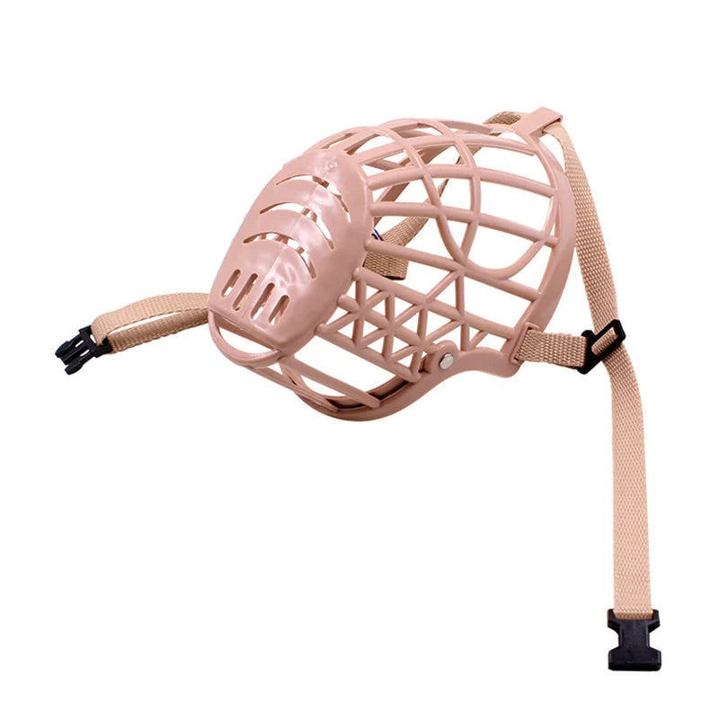 Adjustable dog muzzle