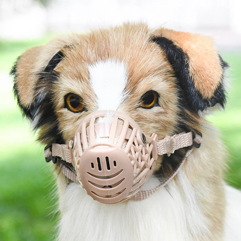 Adjustable dog muzzle